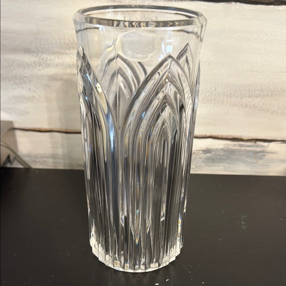 Elegant Clear Glass hurricane lamp